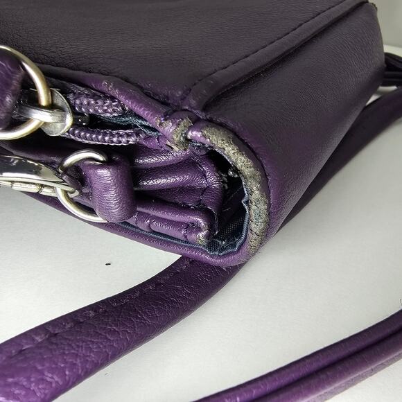 Nautica 'Catalina' Crossbody RFID Blocking Wallet - Picture 10 of 10